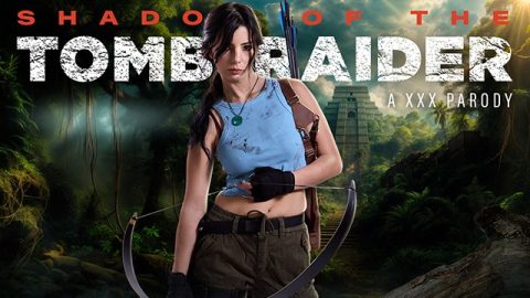 Asteria Jade as Lara Croft needs Intimate Care, it's Time to Finally make a Move